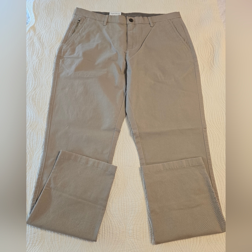 NWT English Laundry Men's Khaki Flat Front Chinos